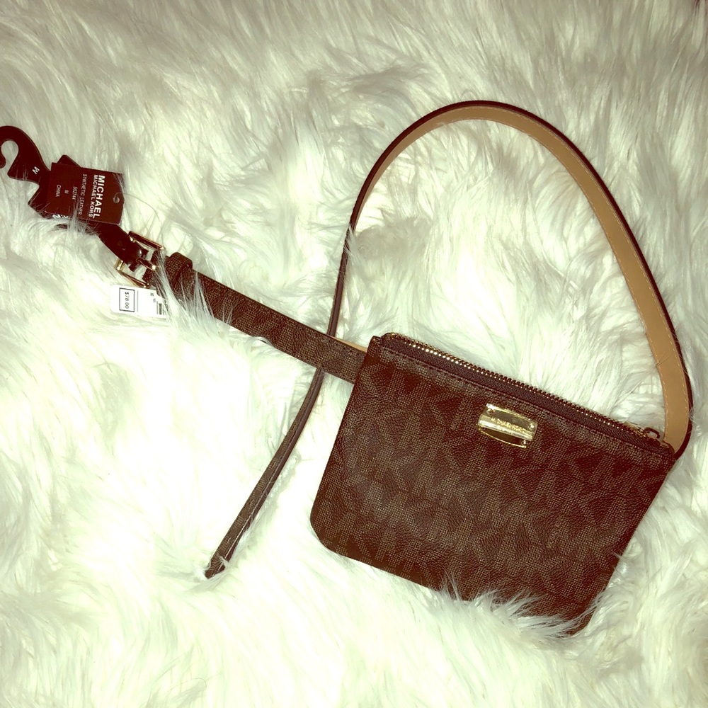 🎊🎈Host Pick🎈🎊Michael Kors Ballet  Fanny Pack